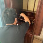 仏壇引っ越し、運搬後に無料で職人が磨き艶出しを施し輝かせる。