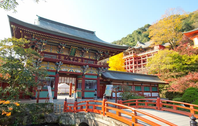 佐賀での仏壇引越しの移動中に見えた神社