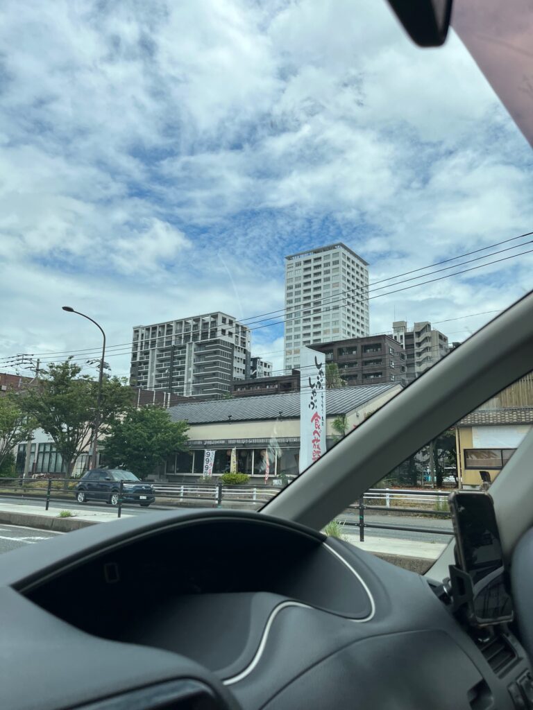 福岡県から北九州市への仏壇引越し・移動の帰路に通った門司区の街並み