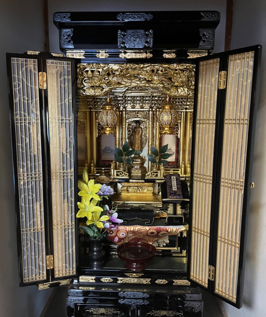 長崎県佐世保市から東京都東村山市への仏壇引っ越し移動、運搬輸送する前のお仏壇